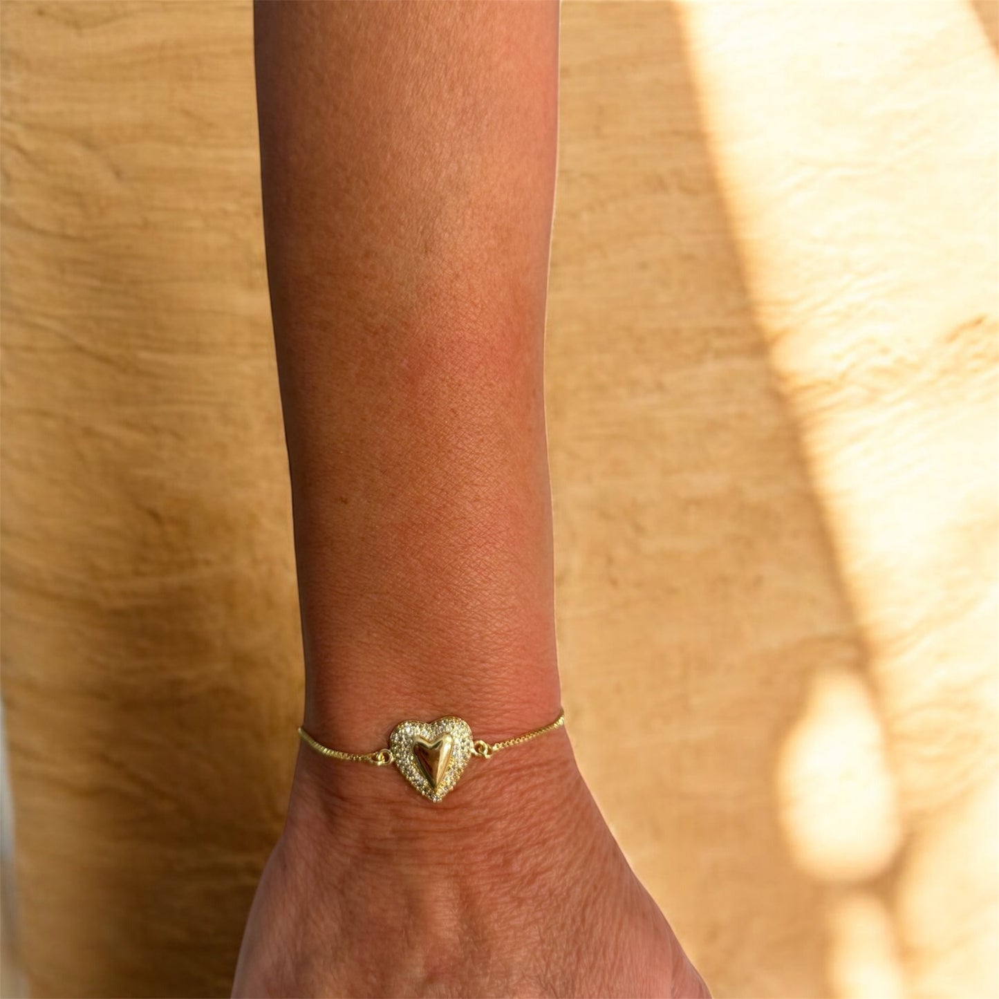 Zircon heart bracelet