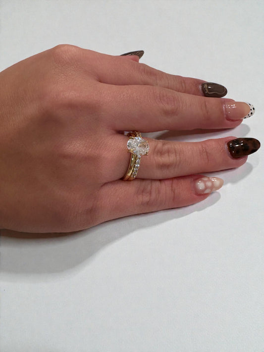 Zircon wedding ring set