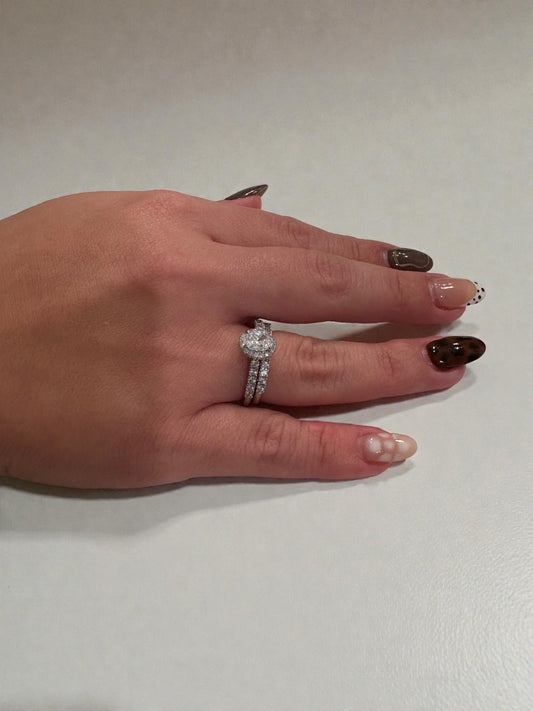 Twin silver ring set